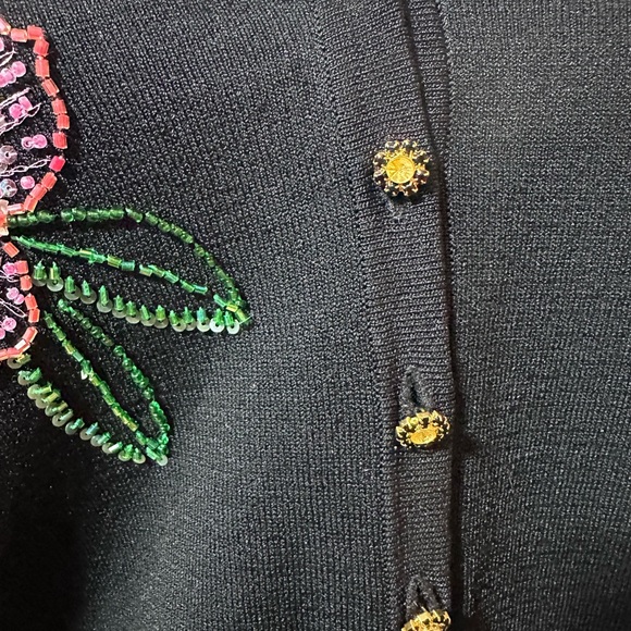 Floral beaded V back and V front cardigan. - Picture 3 of 5